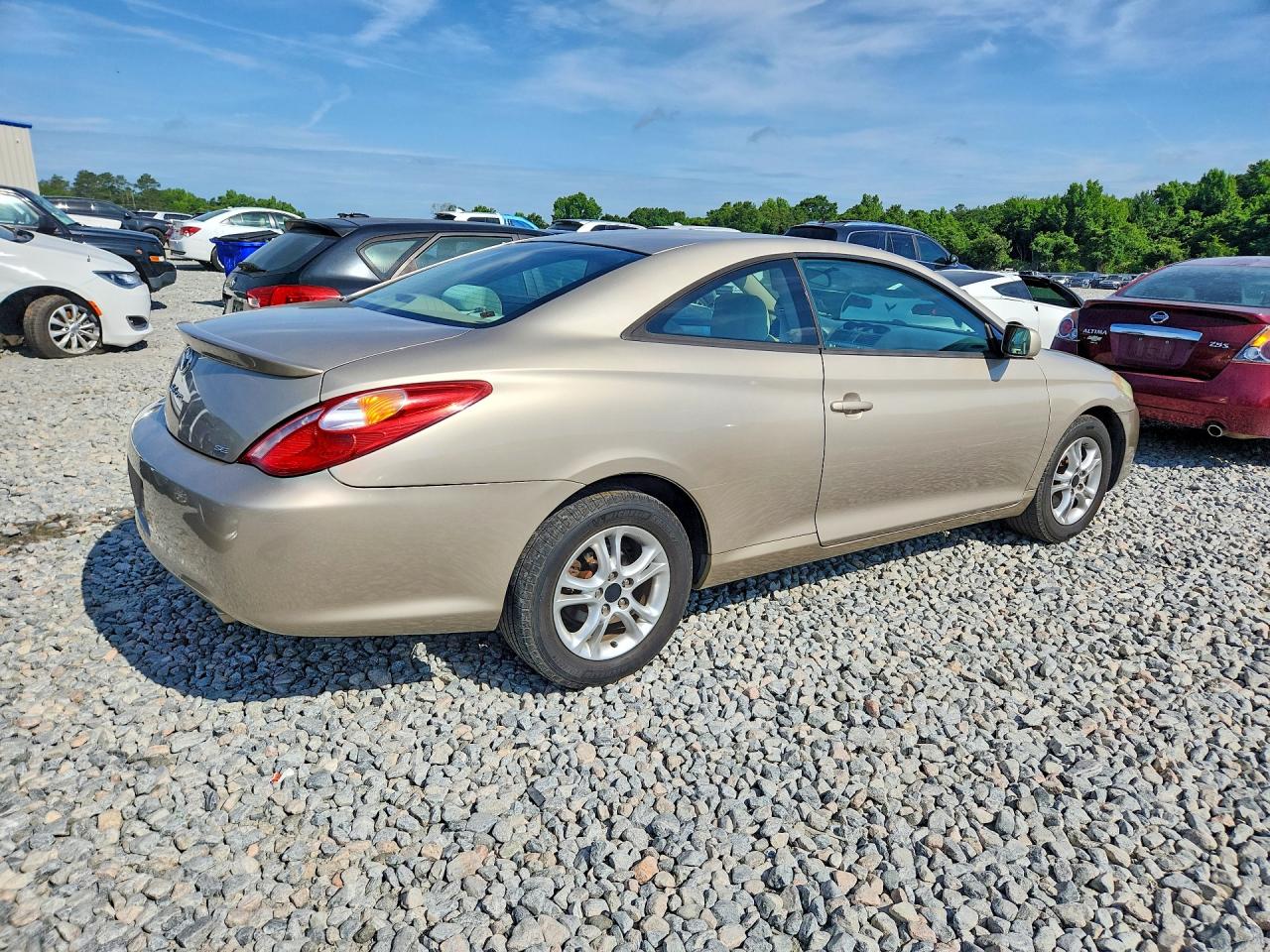 2004 TOYOTA CAMRY SOLARA SE photo 5