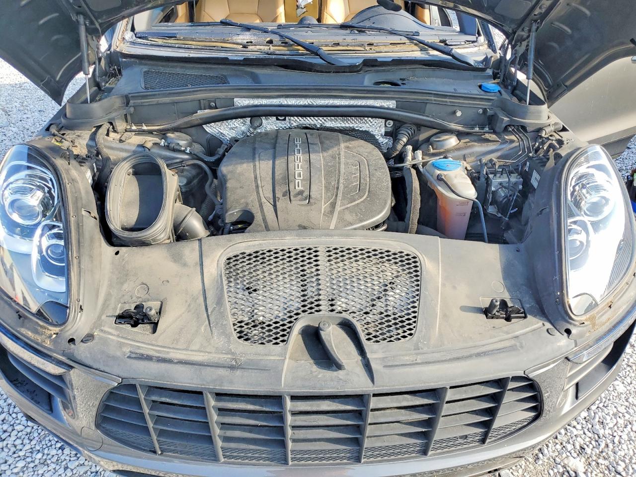 2018 PORSCHE MACAN photo 31
