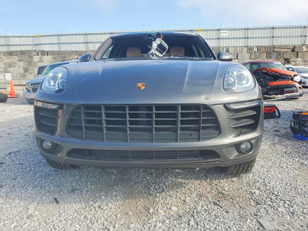 2018 PORSCHE MACAN photo 13