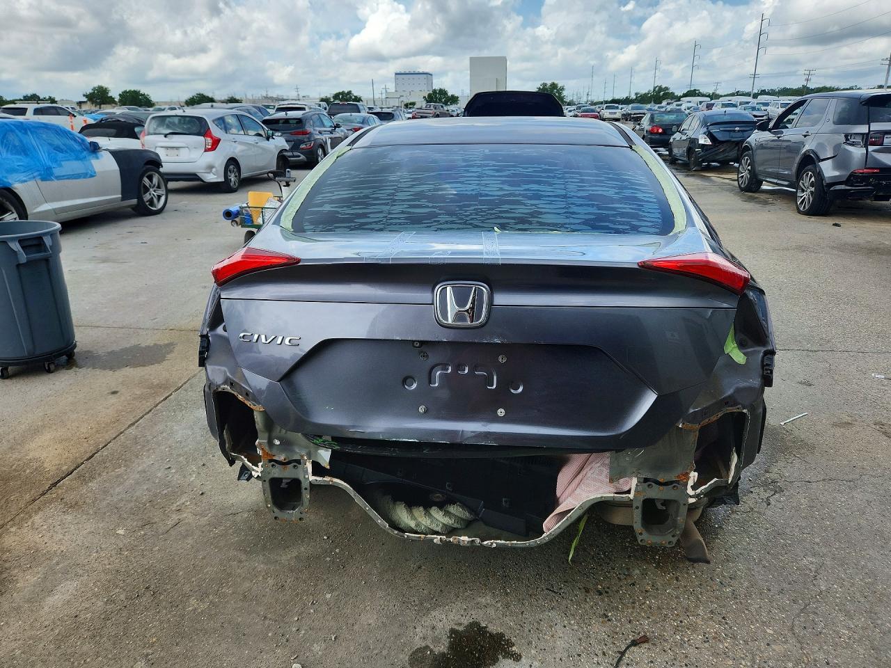 2016 HONDA CIVIC EX photo 11