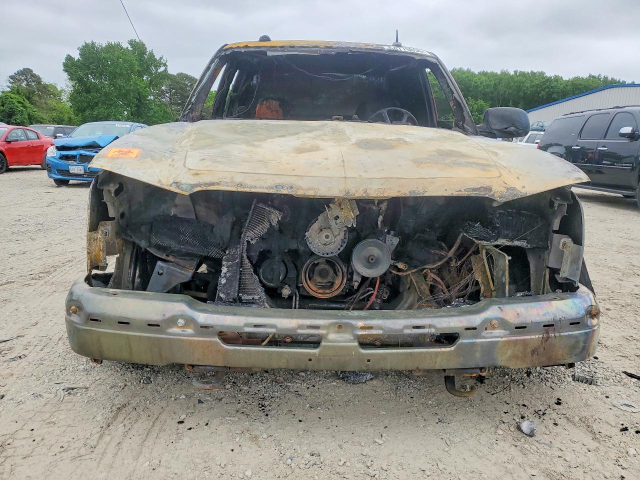 2004 CHEVROLET SILVERADO C1500 photo 9