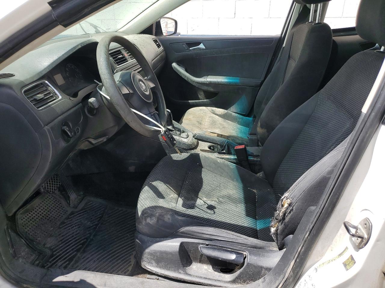 2013 VOLKSWAGEN JETTA BASE photo 7