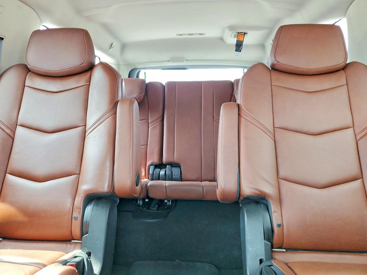 2015 CADILLAC ESCALADE ESV LUXURY photo 19