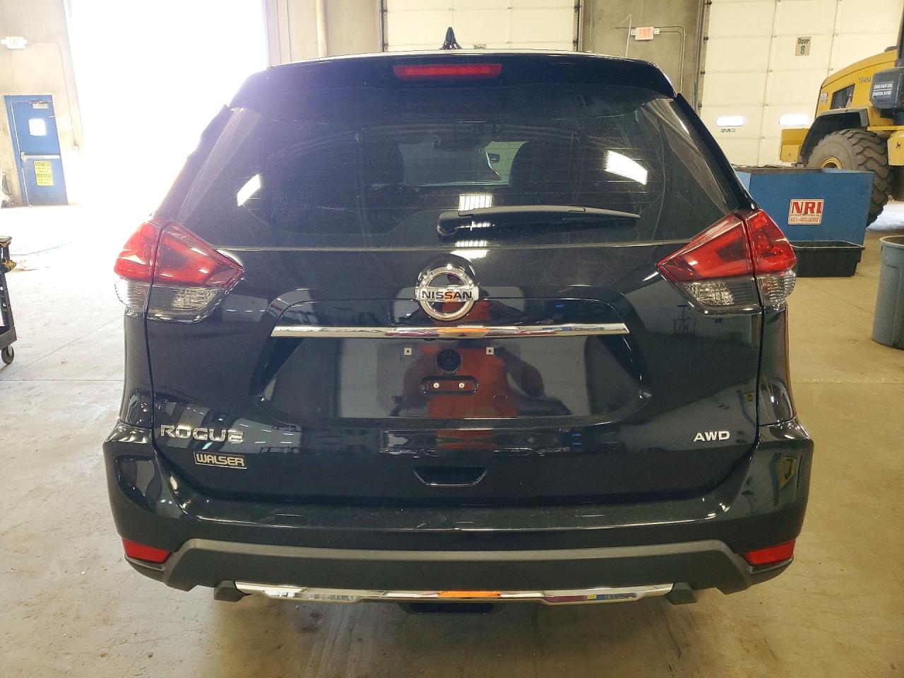 2020 NISS ROGUE S photo 16