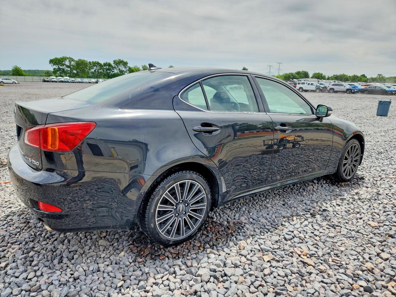 2010 LEXUS IS 250 photo 5