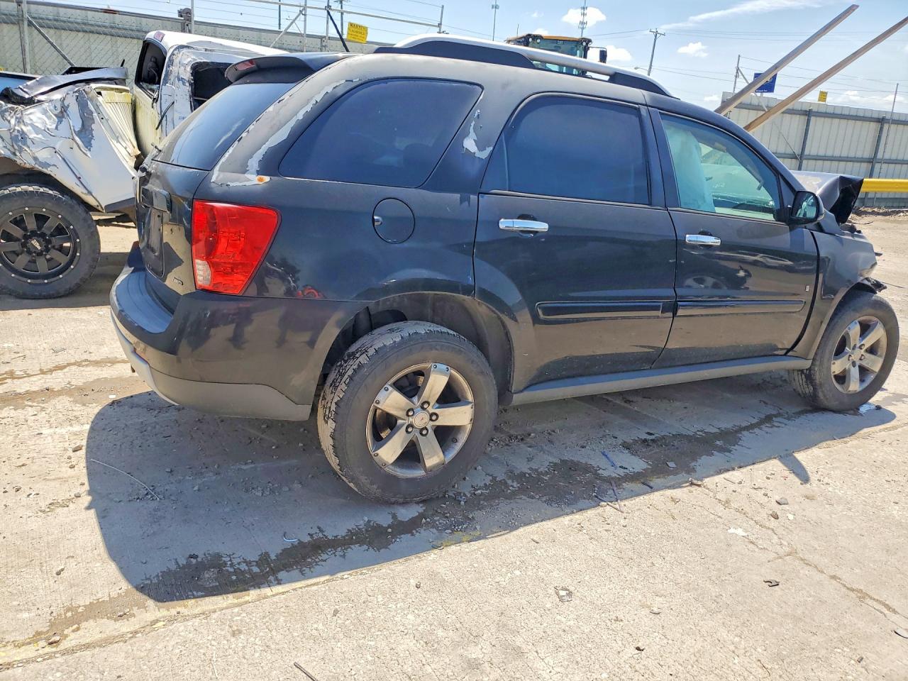 2009 PONTIAC TORRENT photo 5