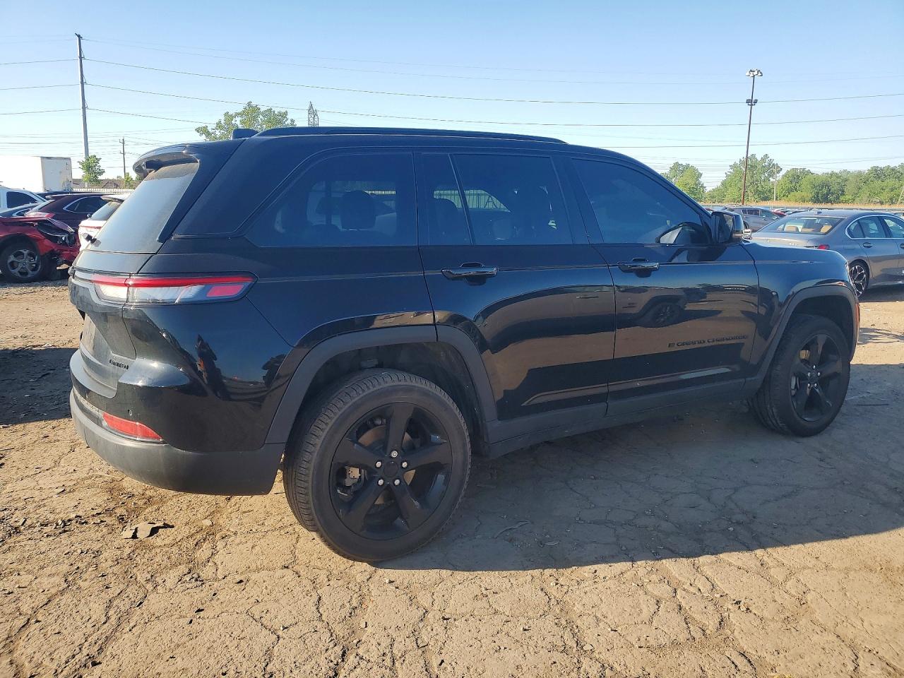 2024 JEEP GRAND CHEROKEE LIMITED photo 5