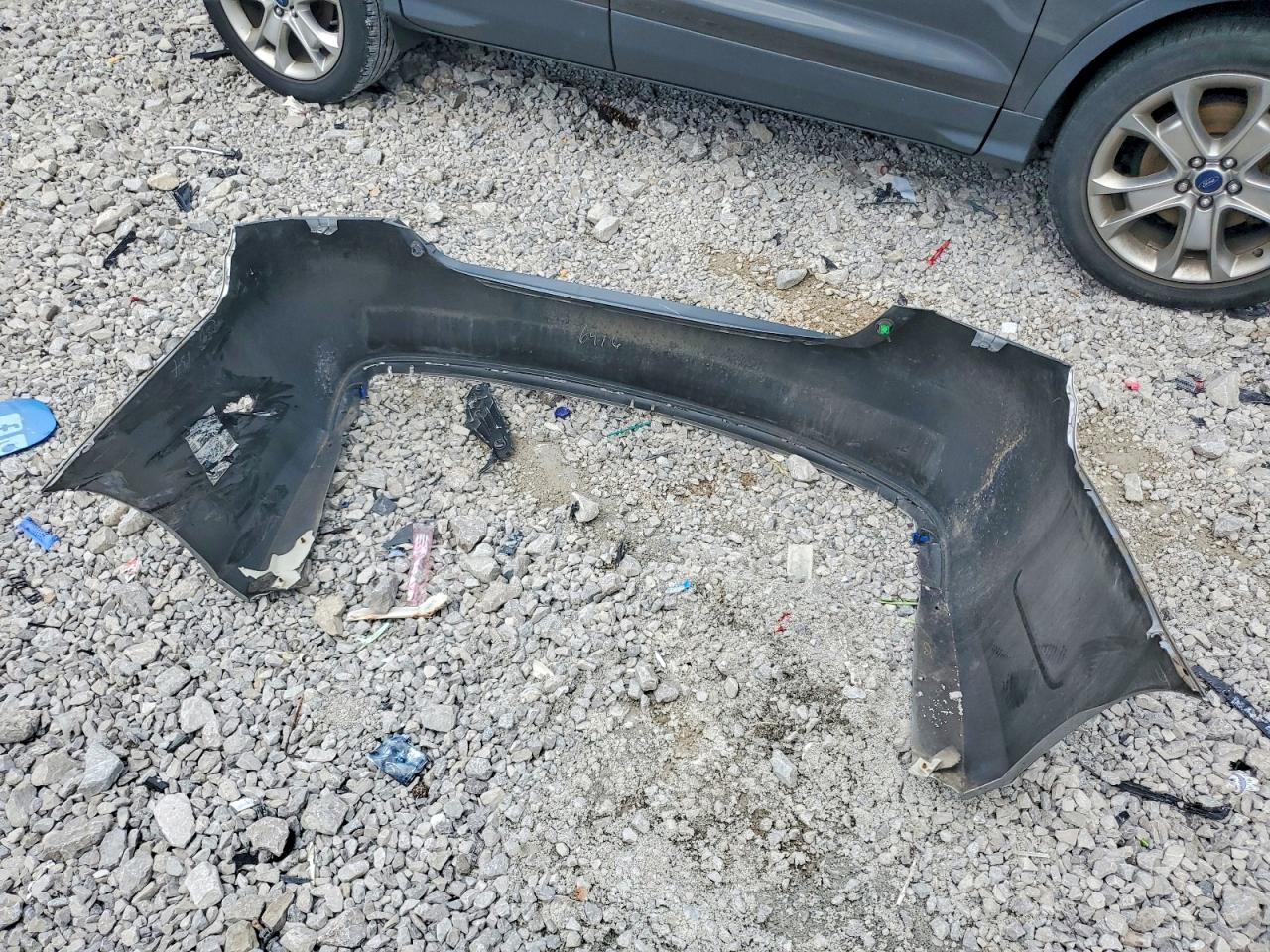 2016 TOYOTA CAMRY SE photo 34