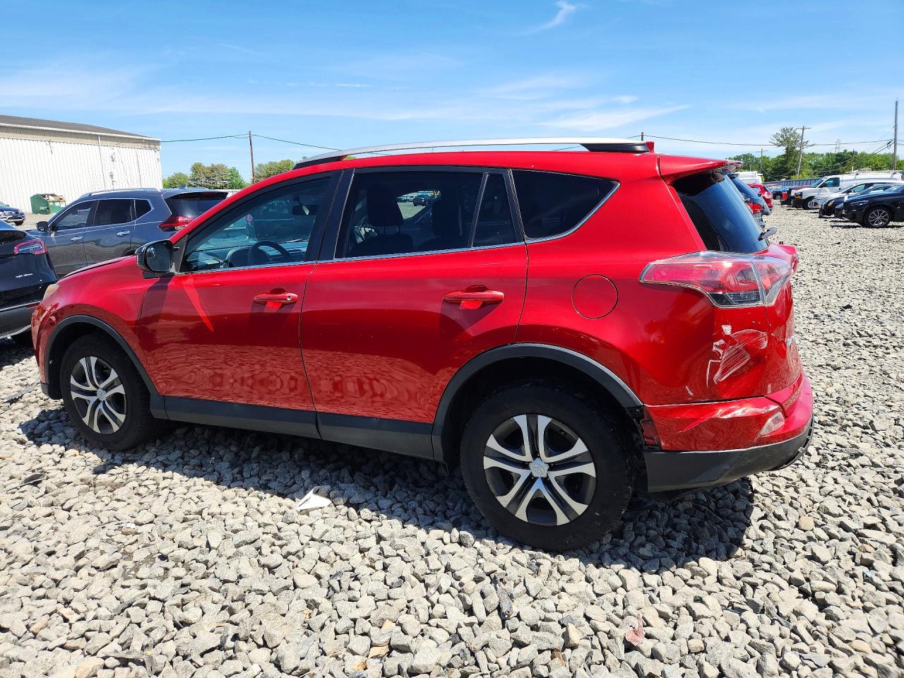 2016 TOYOTA RAV4 LE photo 4