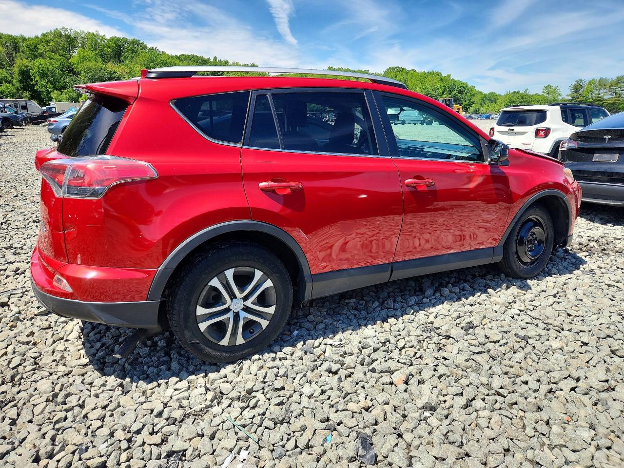 2016 TOYOTA RAV4 LE photo 7