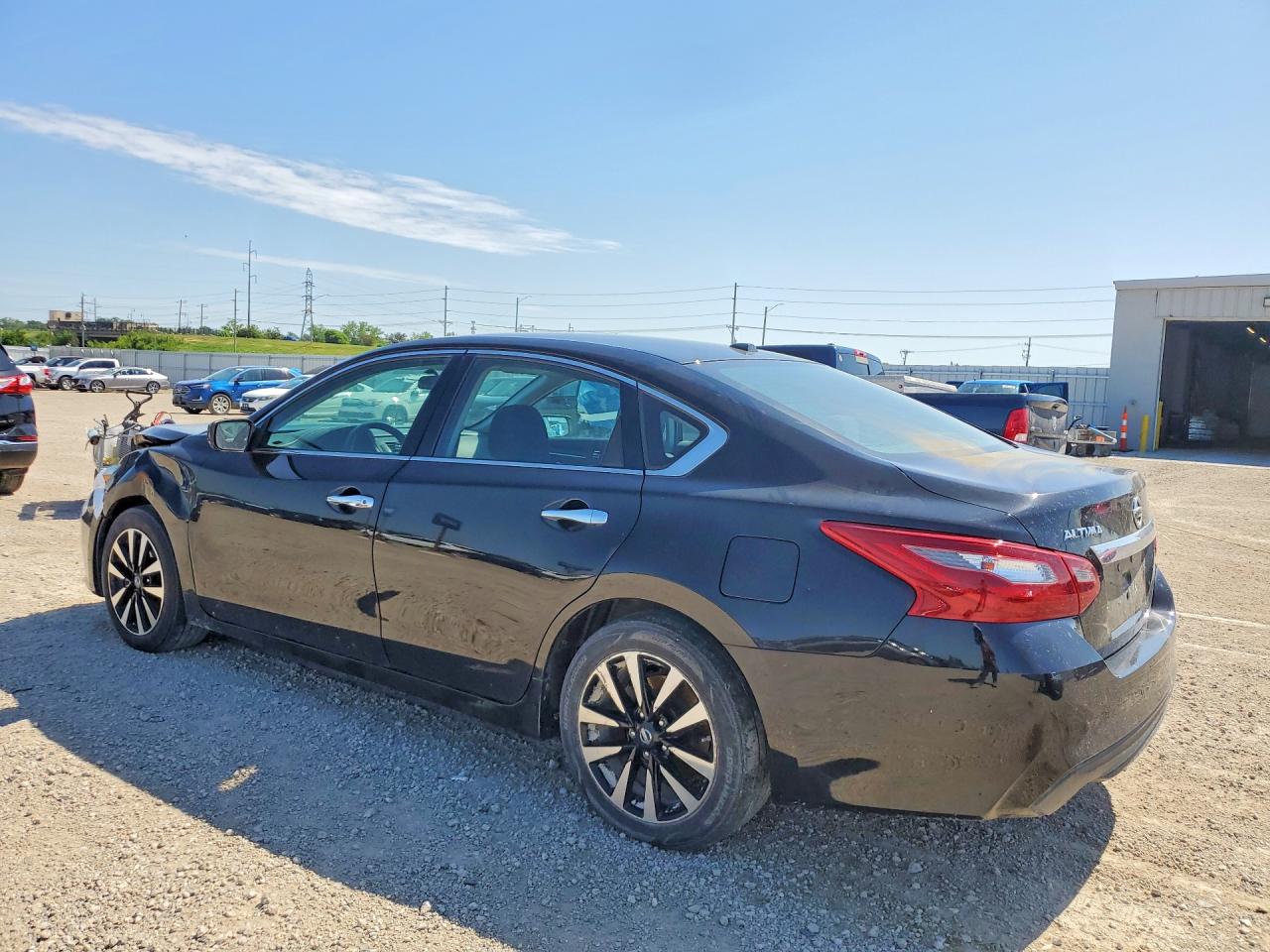 2018 NISSAN ALTIMA 2.5 SV photo 3