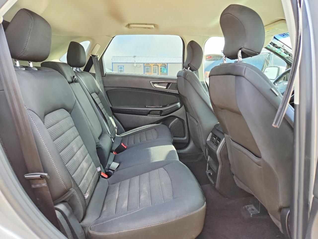 2015 FORD EDGE SEL photo 31