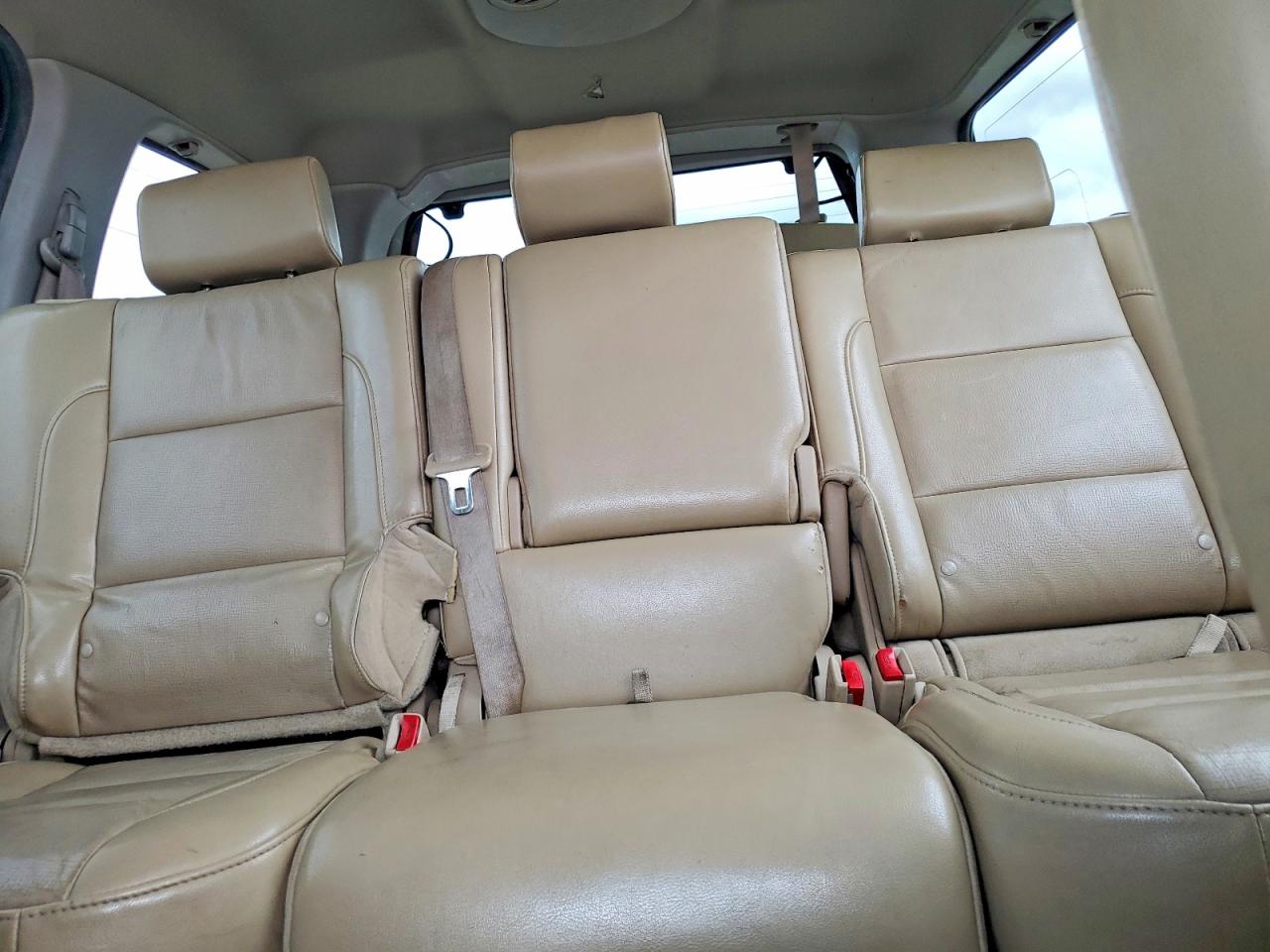 2011 NISSAN ARMADA SV photo 28