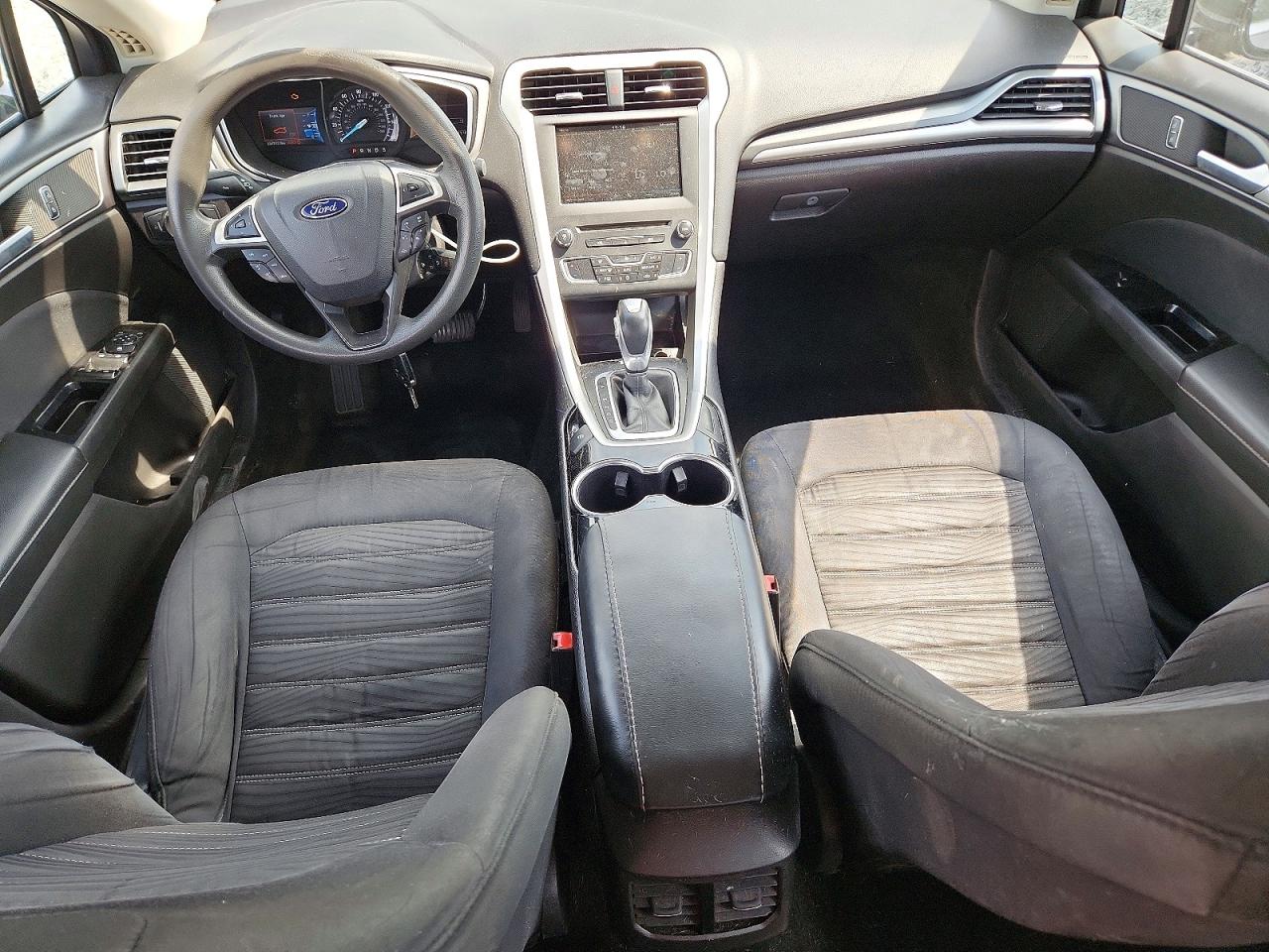 2016 FORD FUSION SE photo 15