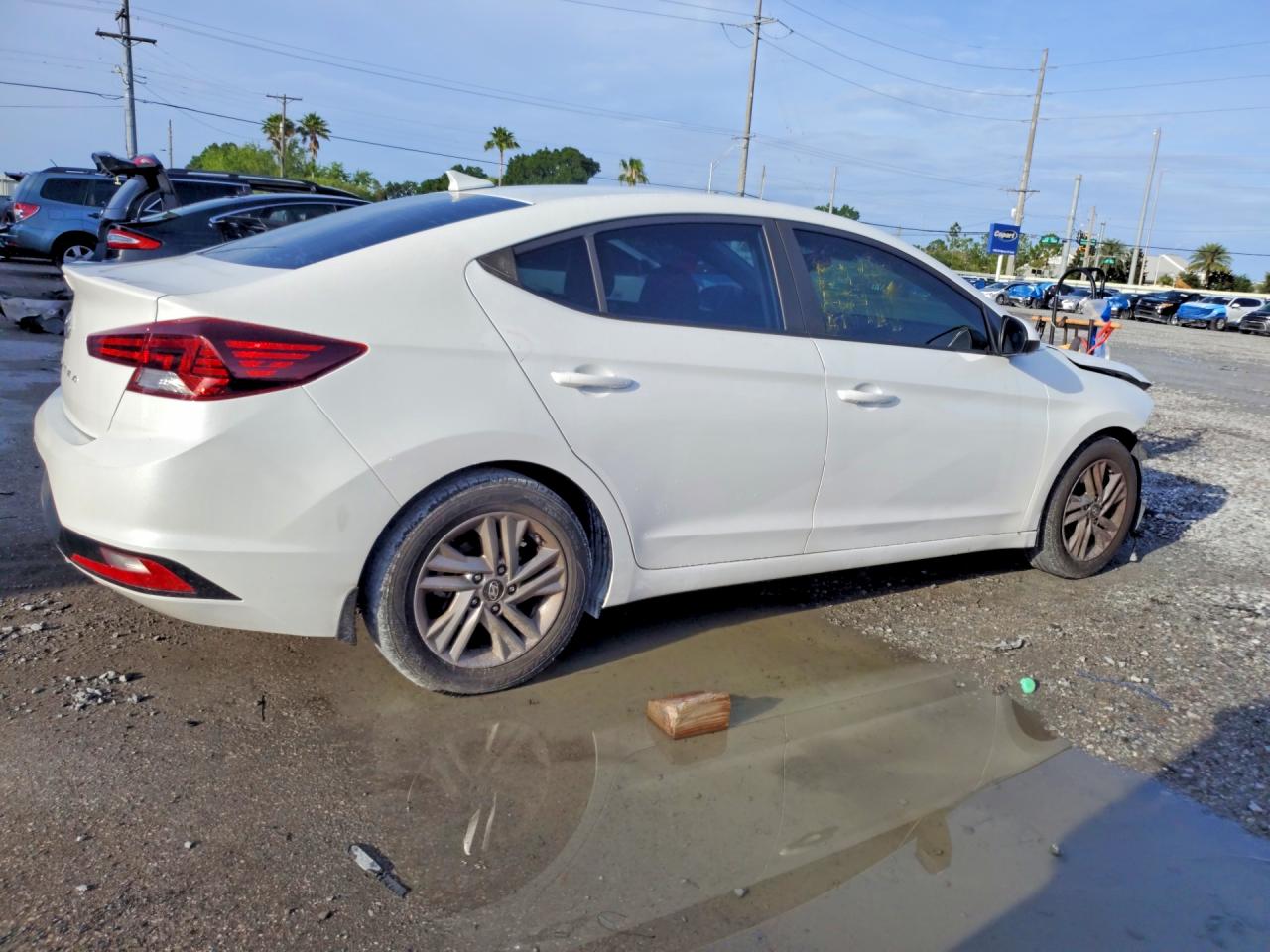 2019 HYUNDAI ELANTRA SEL photo 5