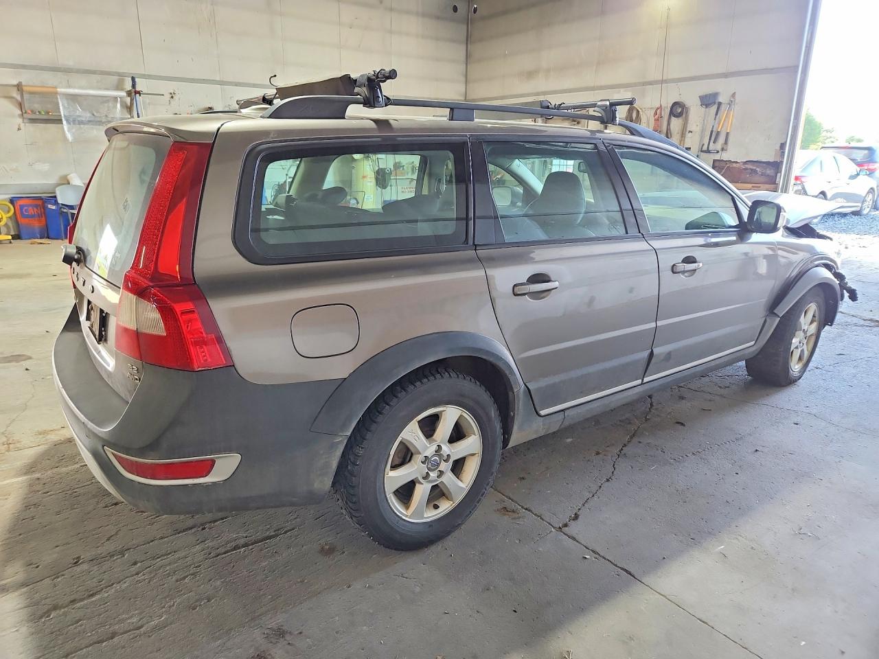 2008 VOLVO XC70 photo 7