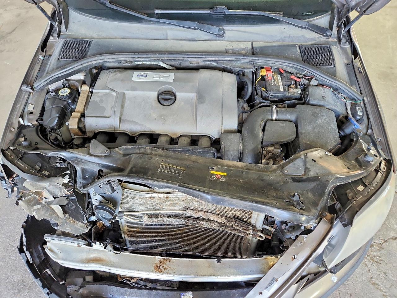 2008 VOLVO XC70 photo 31