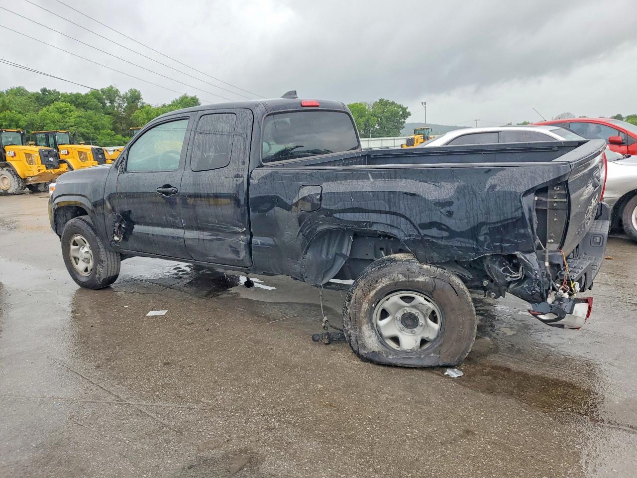 2022 TOYOTA TACOMA SR photo 3