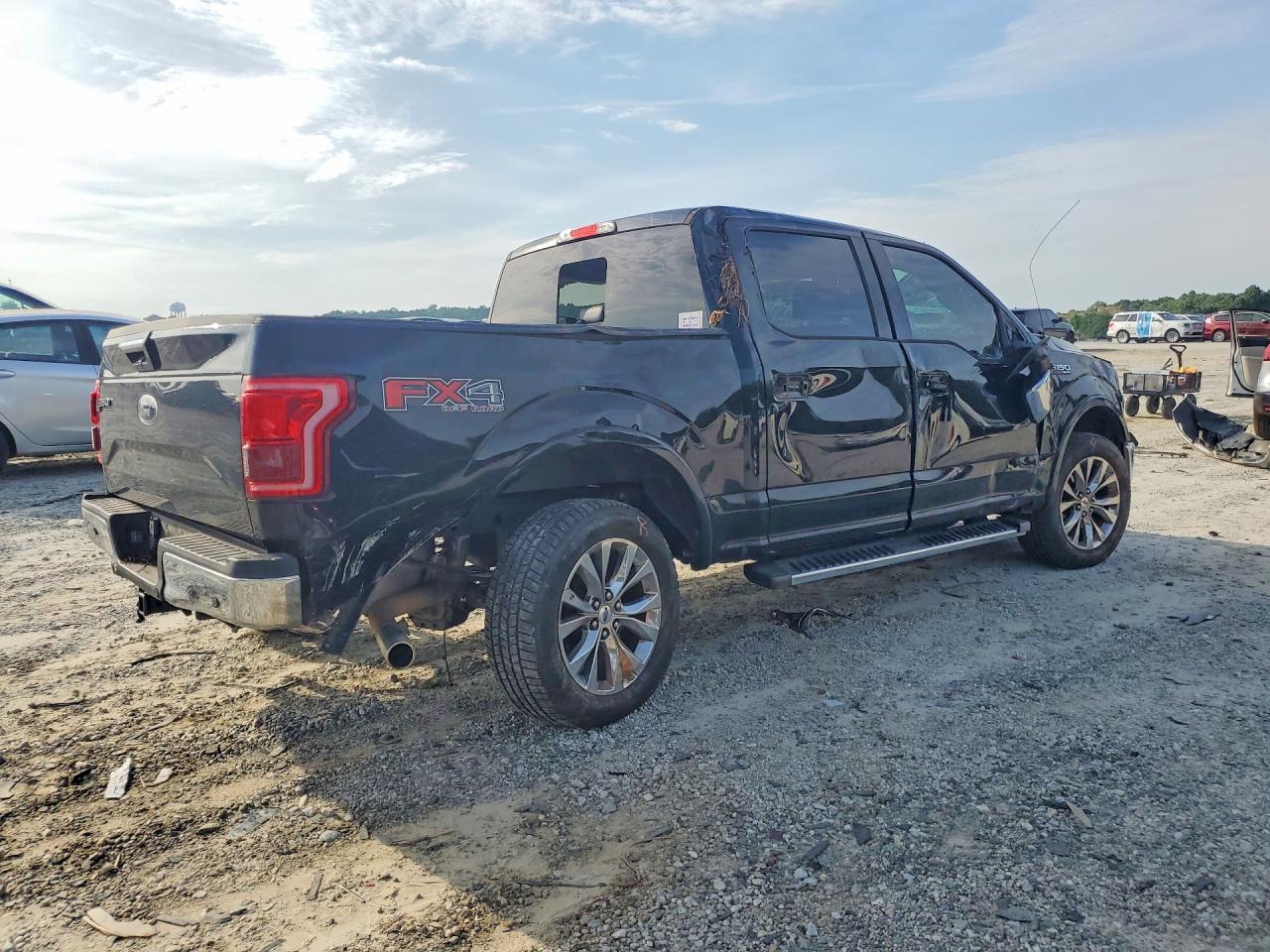 2017 FORD F150 SUPERCREW photo 5