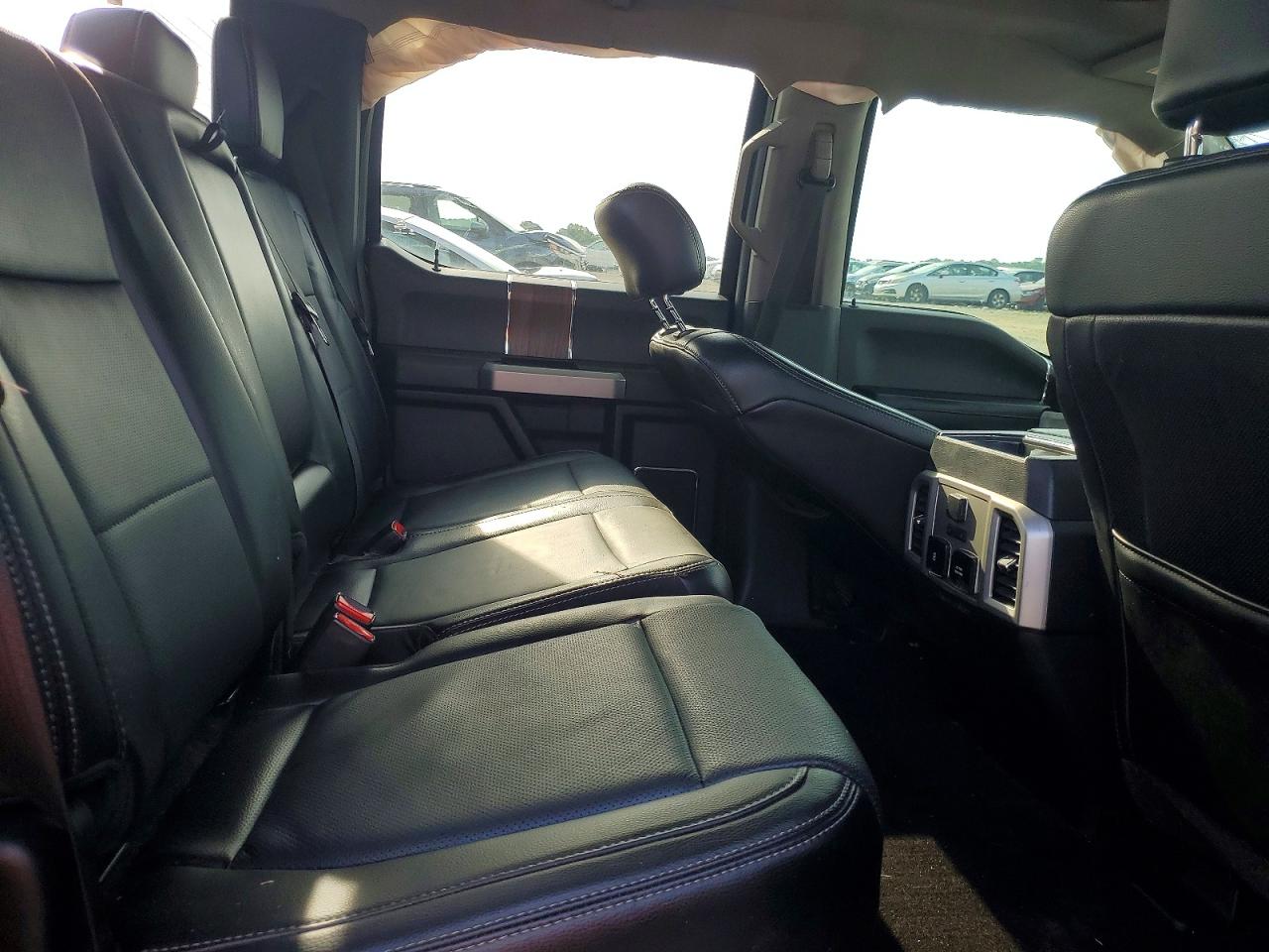 2017 FORD F150 SUPERCREW photo 19
