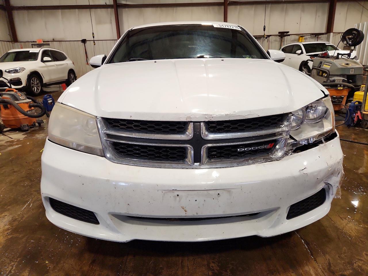 2012 DODGE AVENGER SXT photo 13