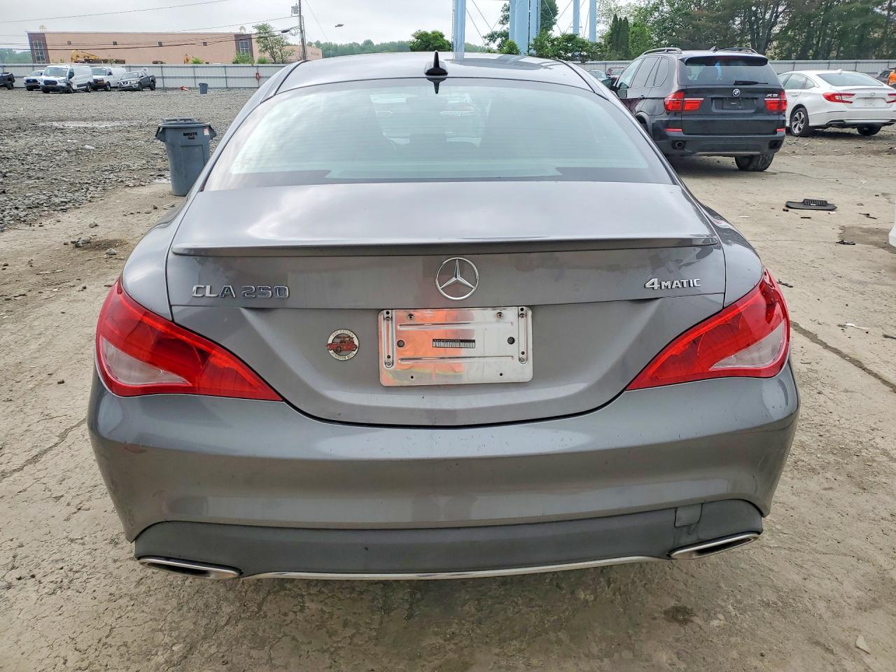 2018 MERCEDES-BENZ CLA 250 4MATIC photo 16