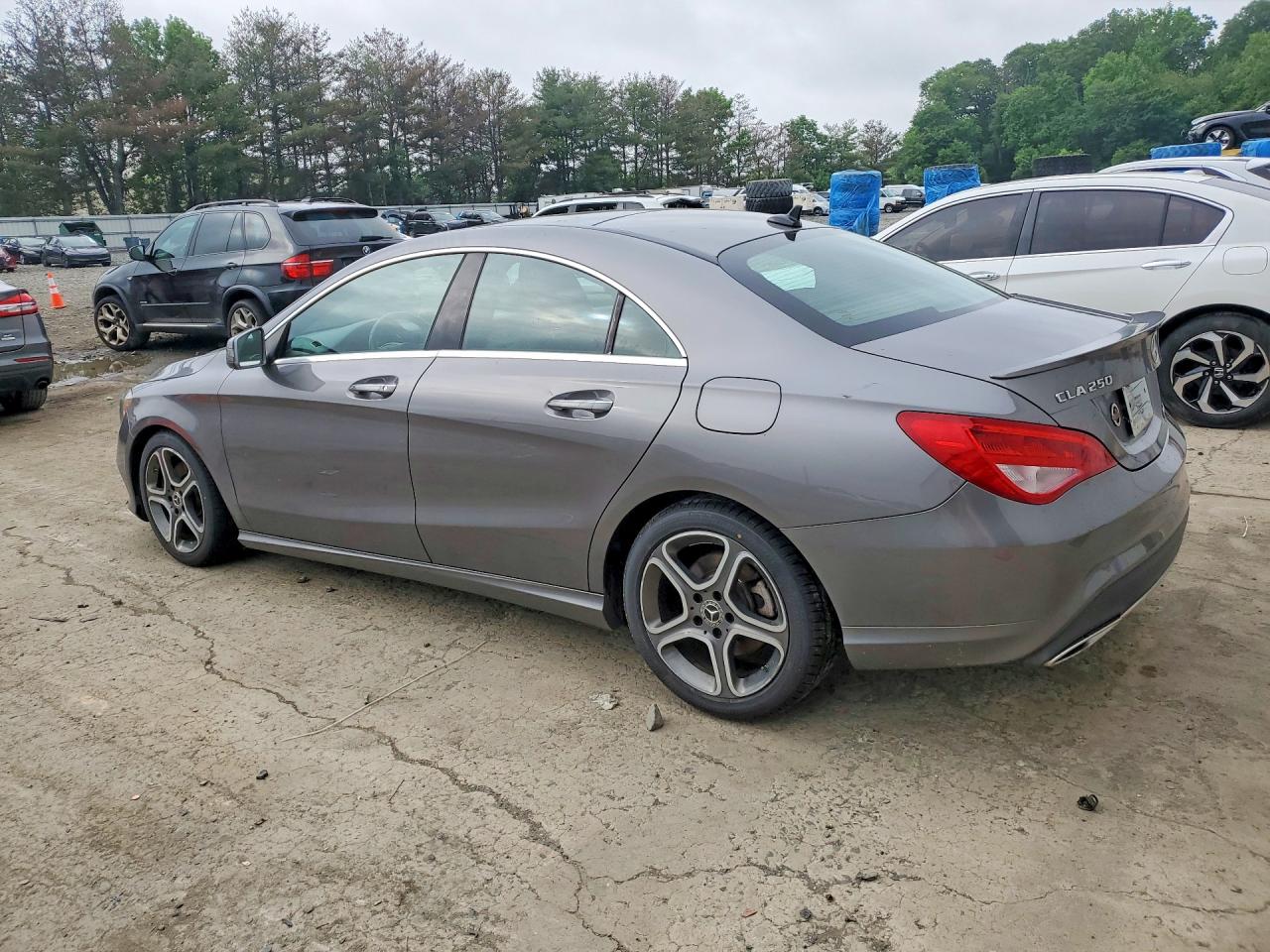 2018 MERCEDES-BENZ CLA 250 4MATIC photo 4