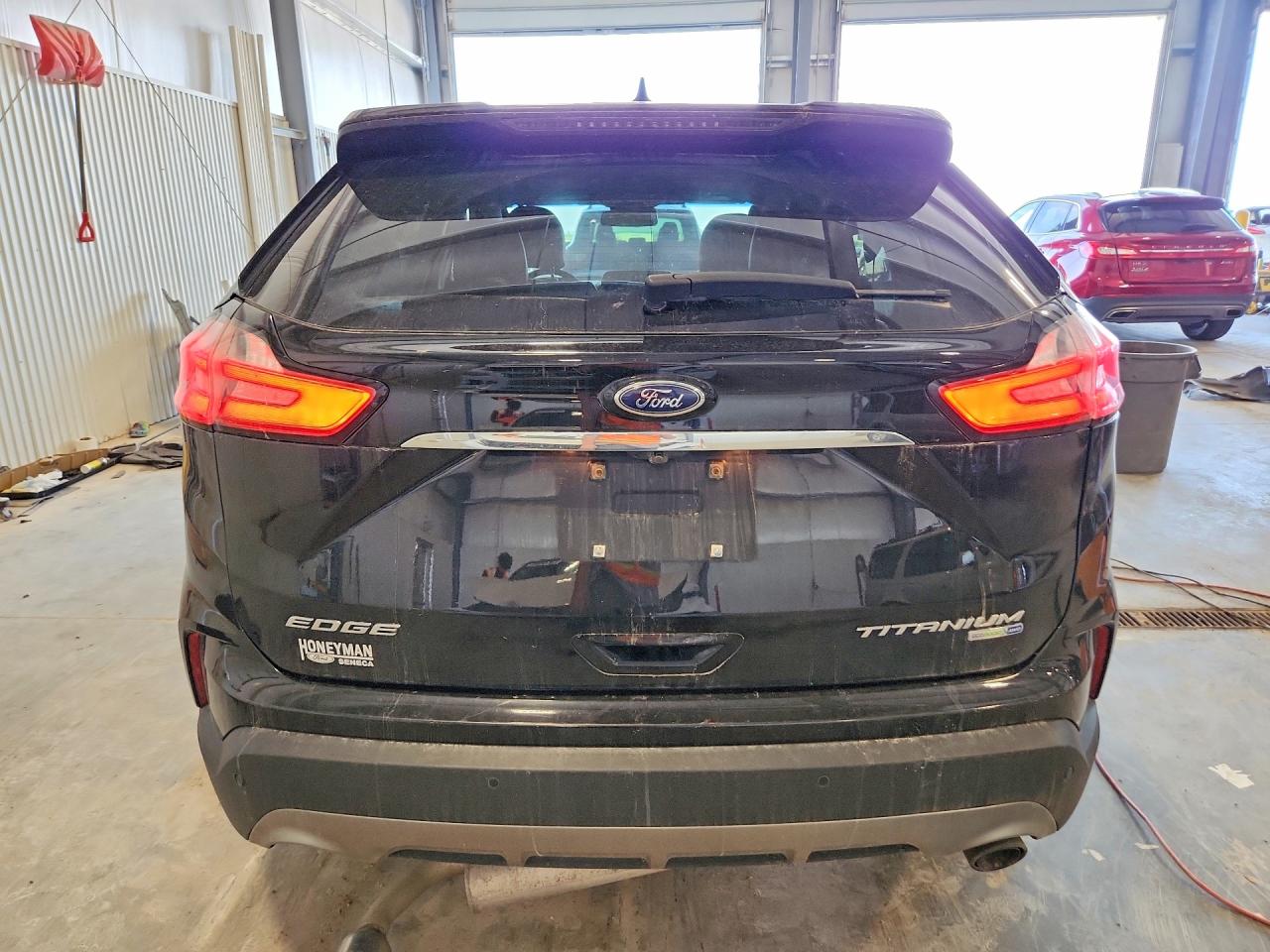 2019 FORD EDGE TITANIUM photo 16