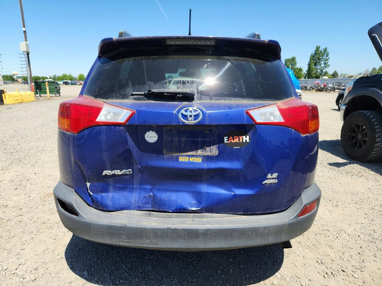 2015 TOYOTA RAV4 LE photo 11