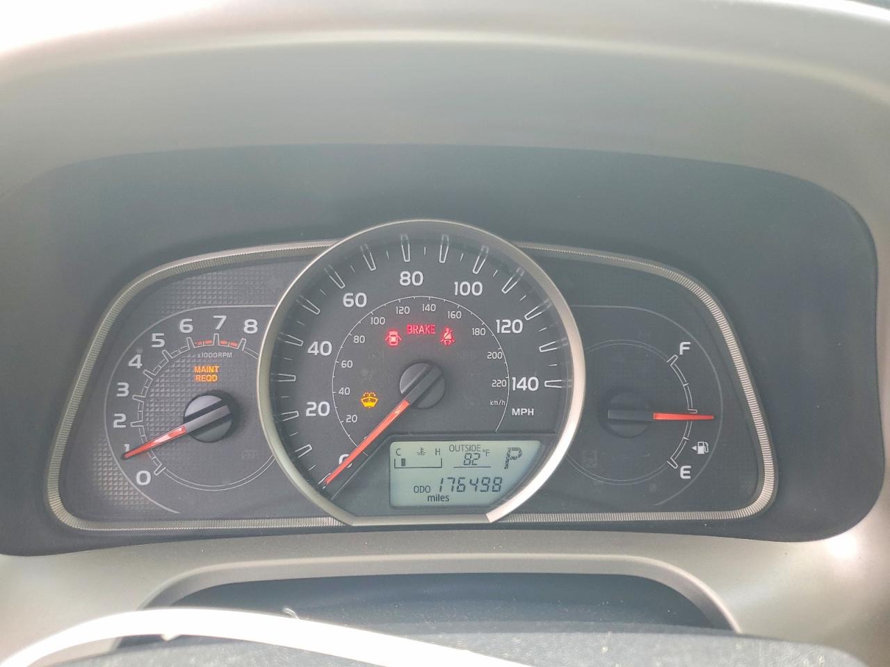 2015 TOYOTA RAV4 XLE photo 17