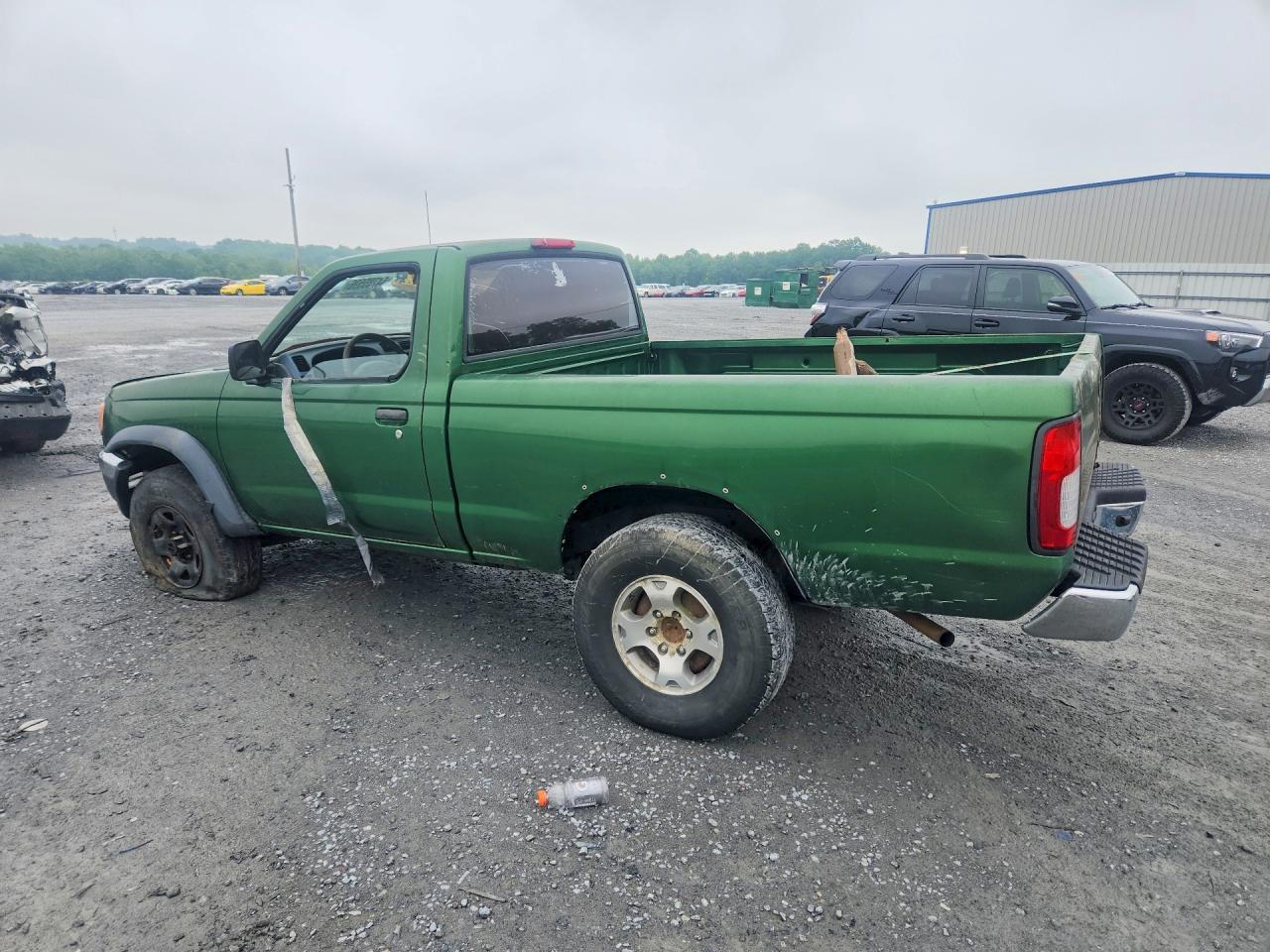 1998 NISSAN FRONTIER photo 2