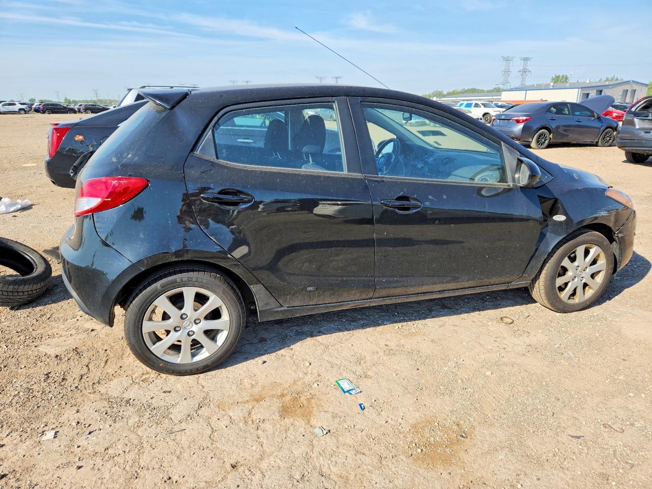 2011 MAZDA MAZDA2 photo 7