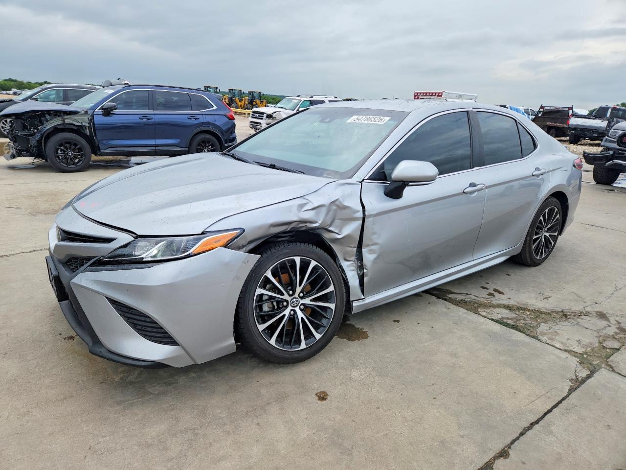 2018 TOYOTA CAMRY