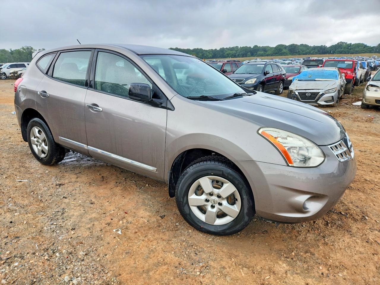 2013 NISSAN ROGUE S photo 10