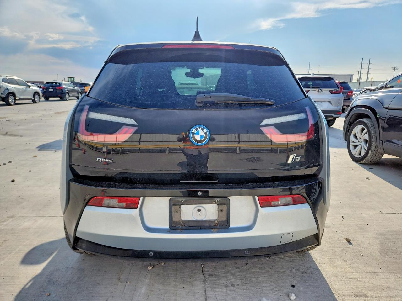 2015 BMW I3 REX photo 11