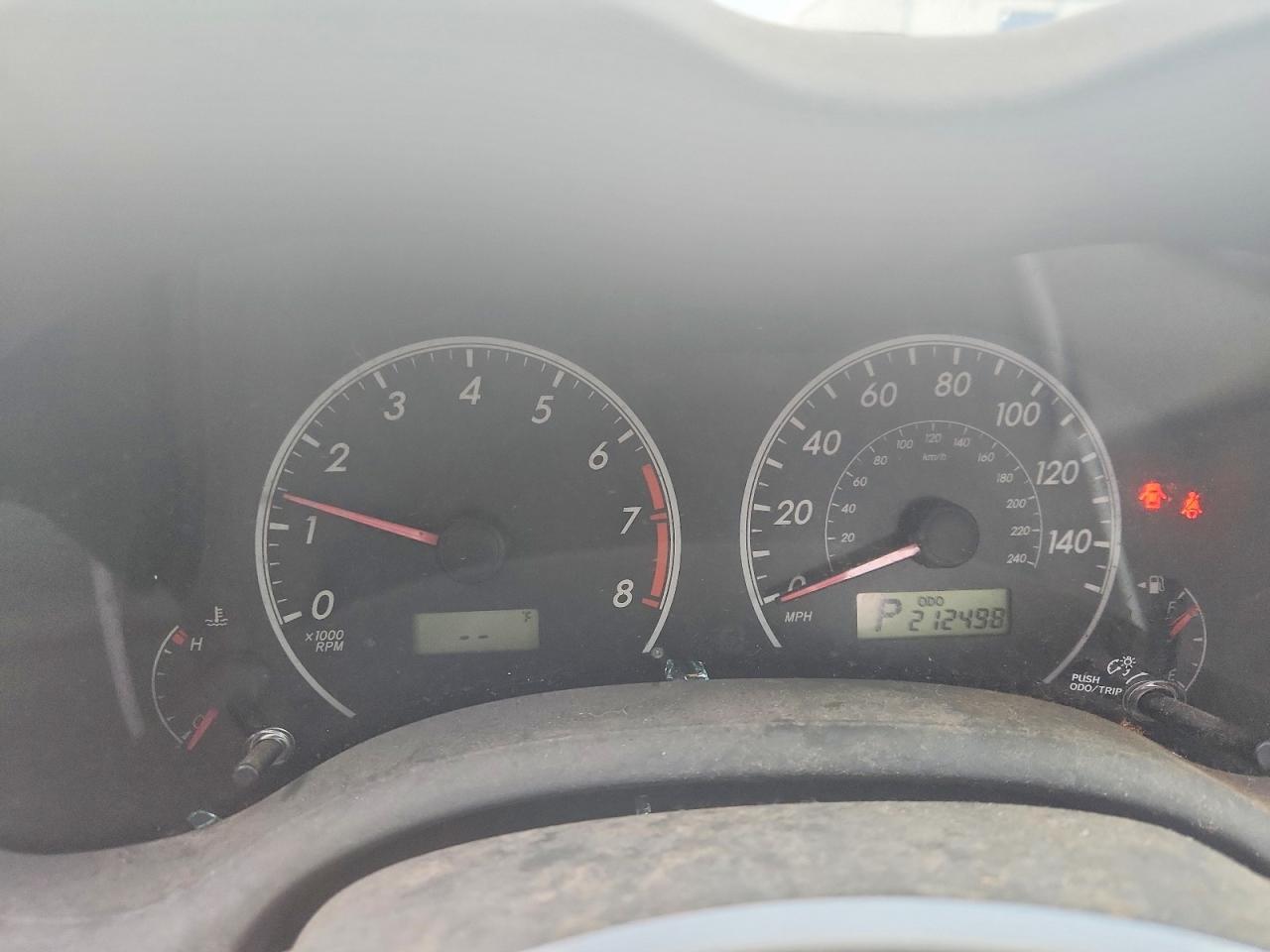 2010 TOYOTA COROLLA LE photo 17