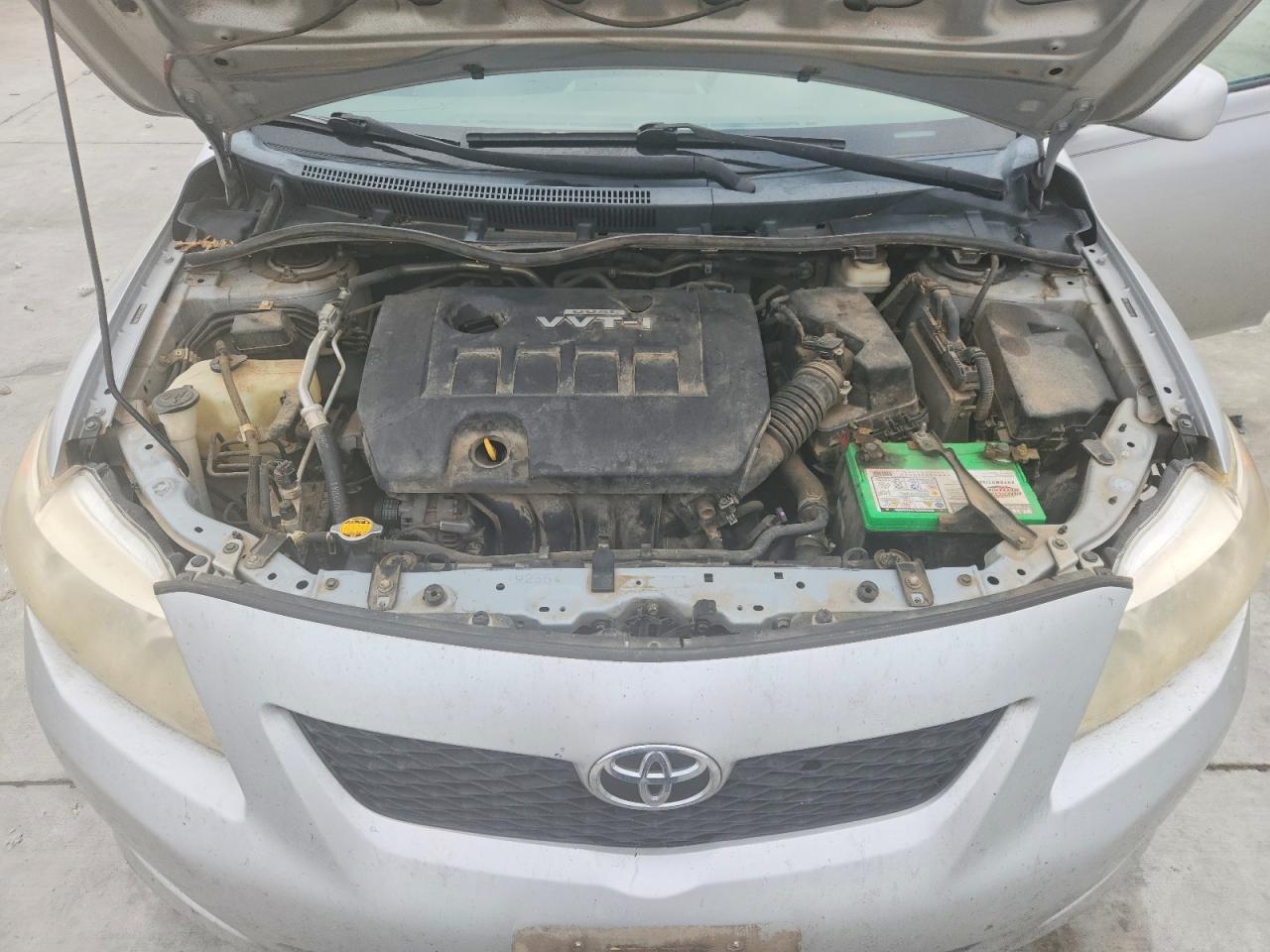 2010 TOYOTA COROLLA LE photo 21