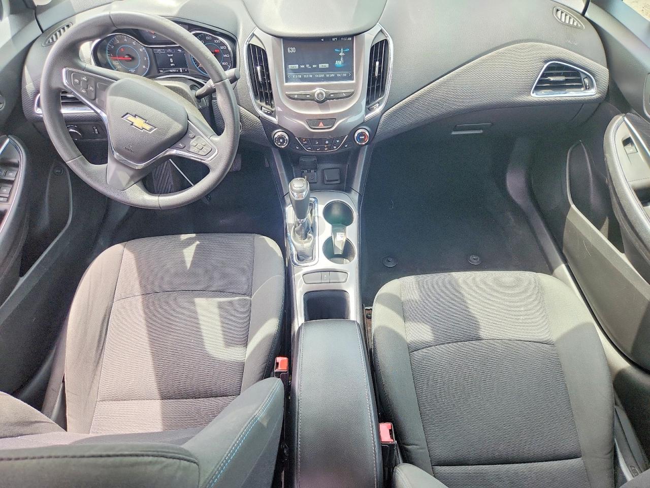 2017 CHEVROLET CRUZE LT photo 15