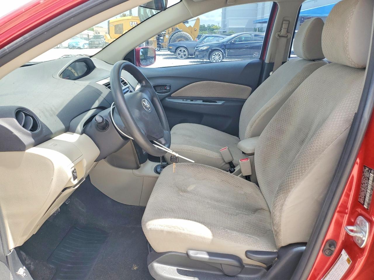 2008 TOYOTA YARIS BASE photo 13