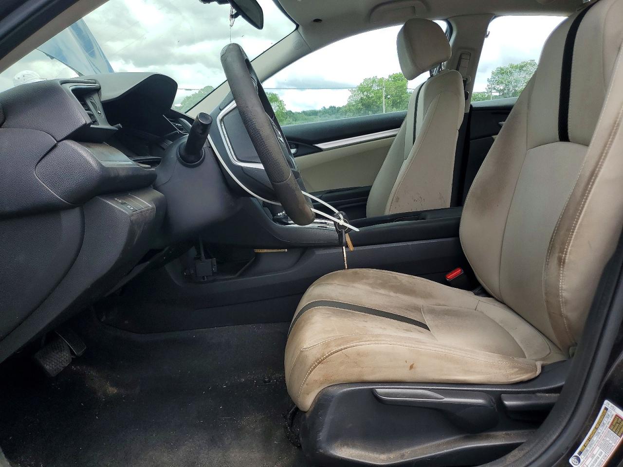 2016 HONDA CIVIC LX photo 13