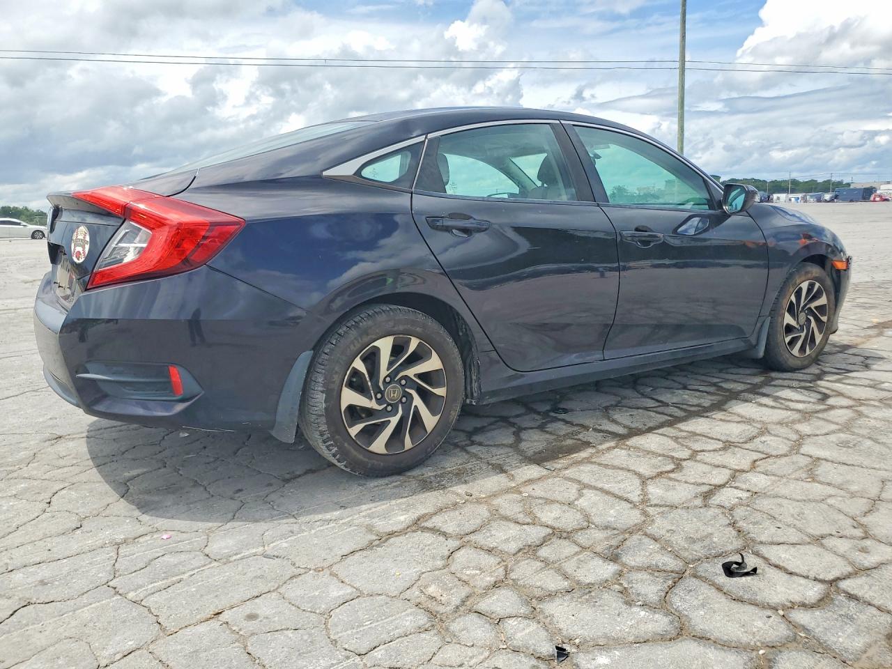 2016 HONDA CIVIC LX photo 5