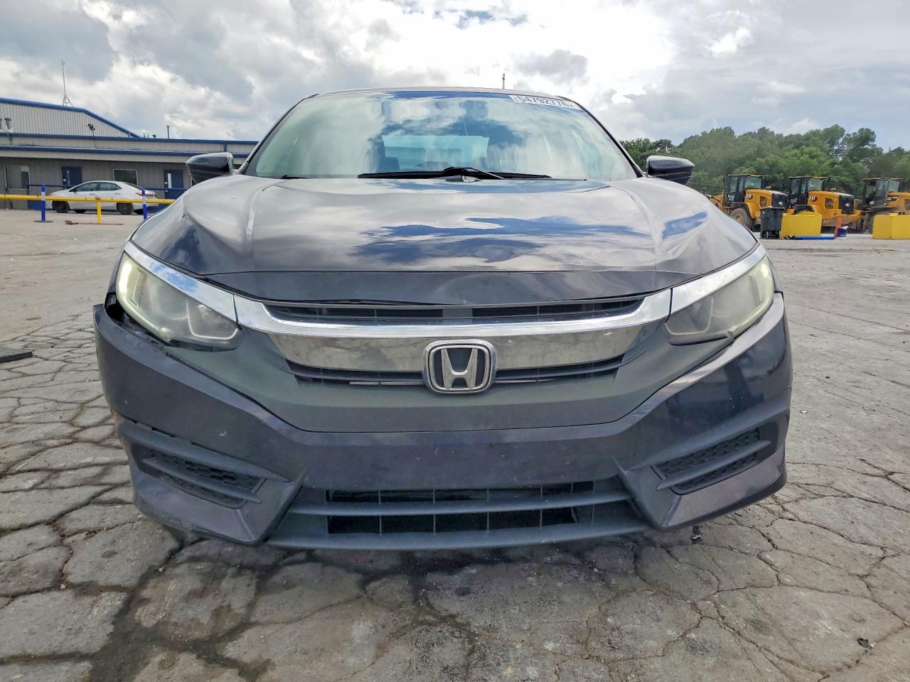 2016 HONDA CIVIC LX photo 9