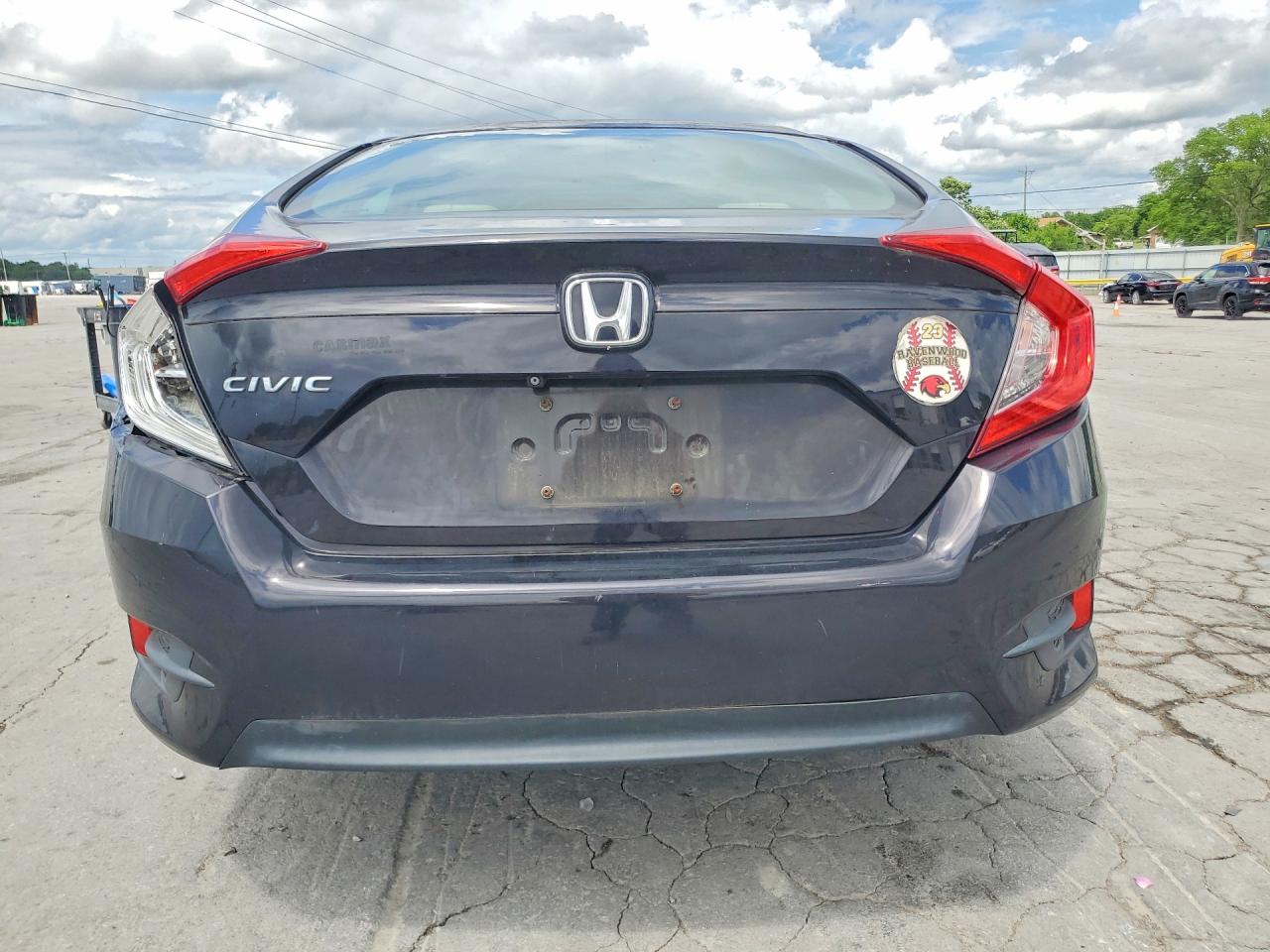 2016 HONDA CIVIC LX photo 11
