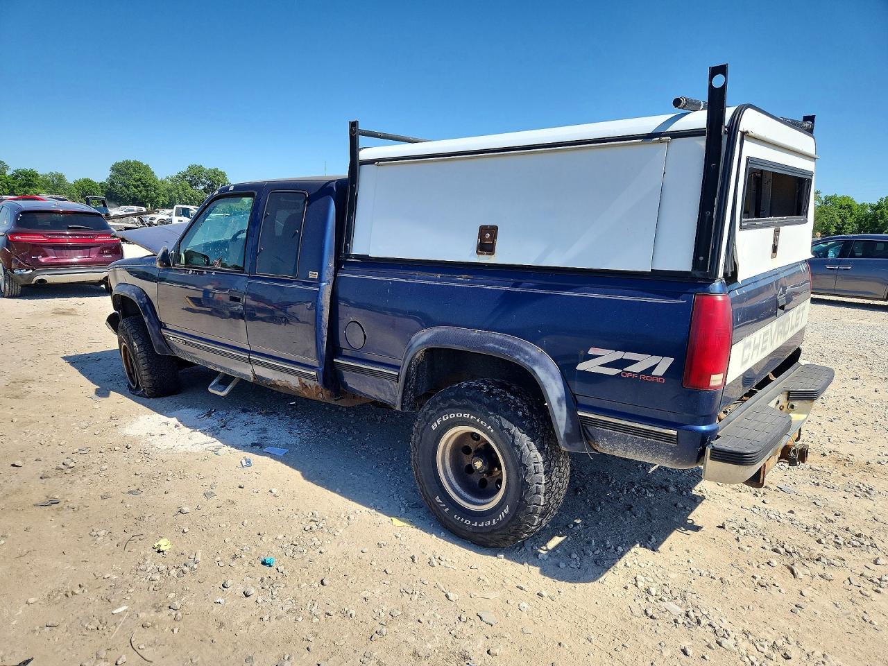 1995 CHEVROLET GMT-400 K1500 photo 4