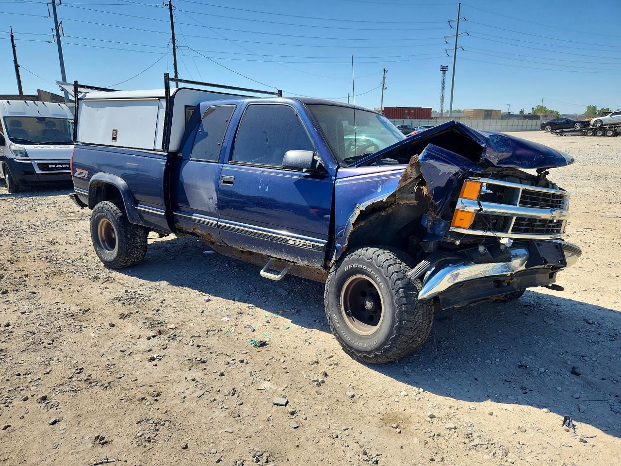 1995 CHEVROLET GMT-400 K1500 photo 10