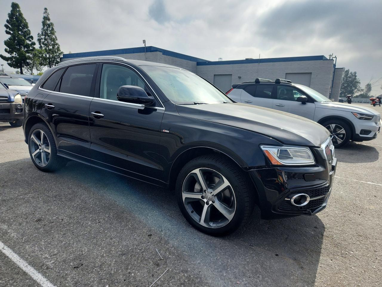 2017 AUDI Q5 PREMIUM PLUS S-LINE photo 4