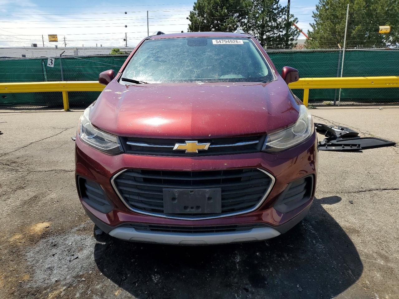 2017 CHEVROLET TRAX 1LT photo 5