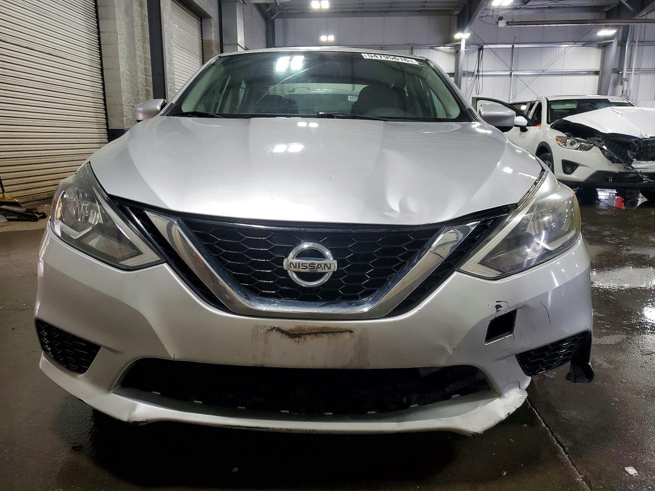 2016 NISSAN SENTRA S photo 9