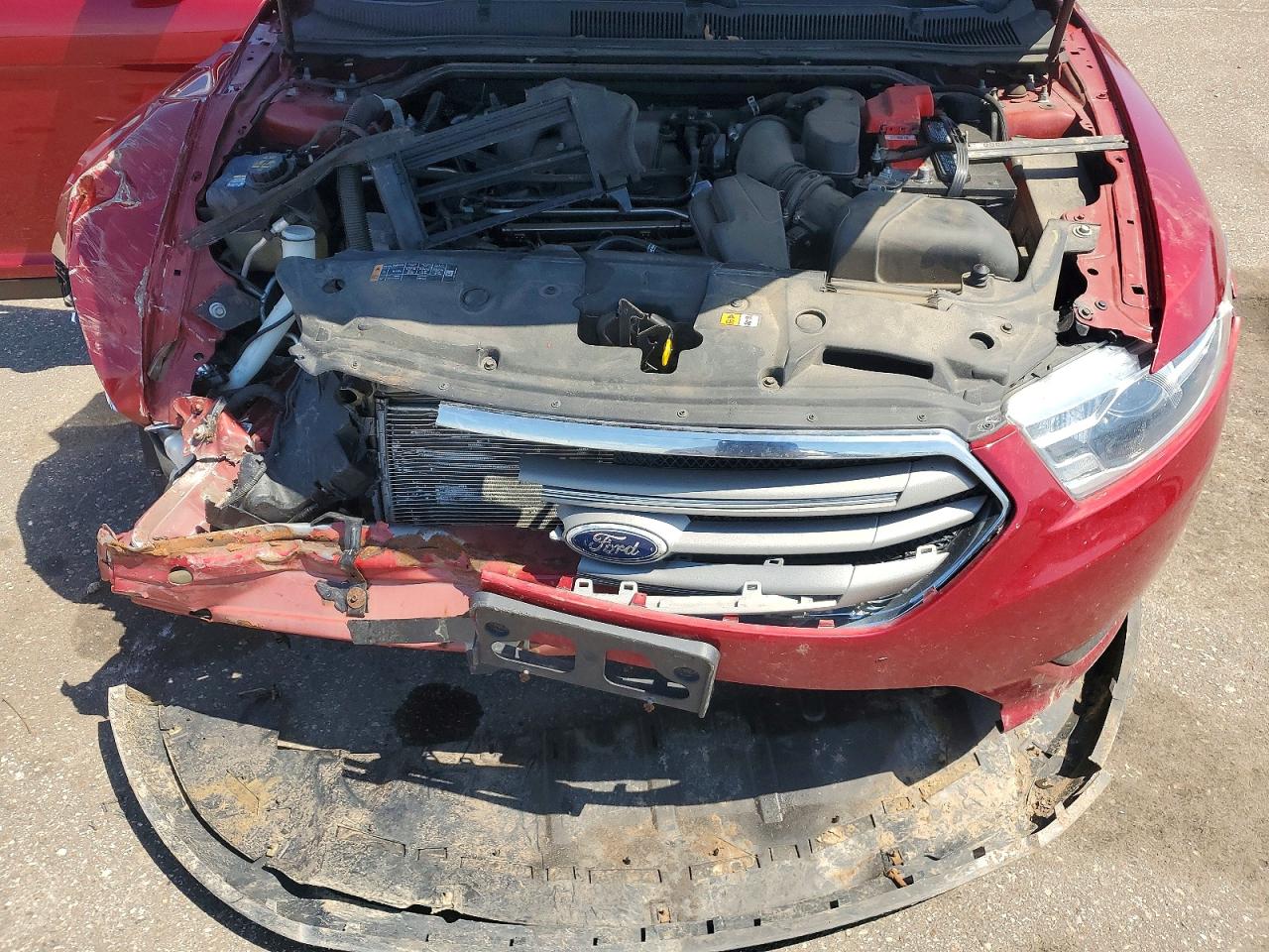 2015 FORD TAURUS SEL photo 31