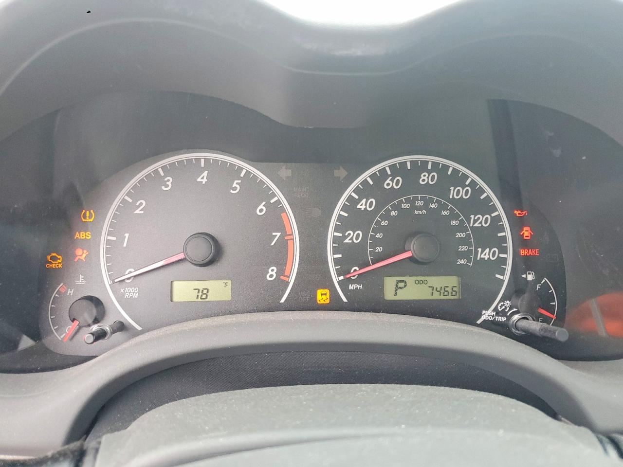 2010 TOYOTA COROLLA BASE photo 25